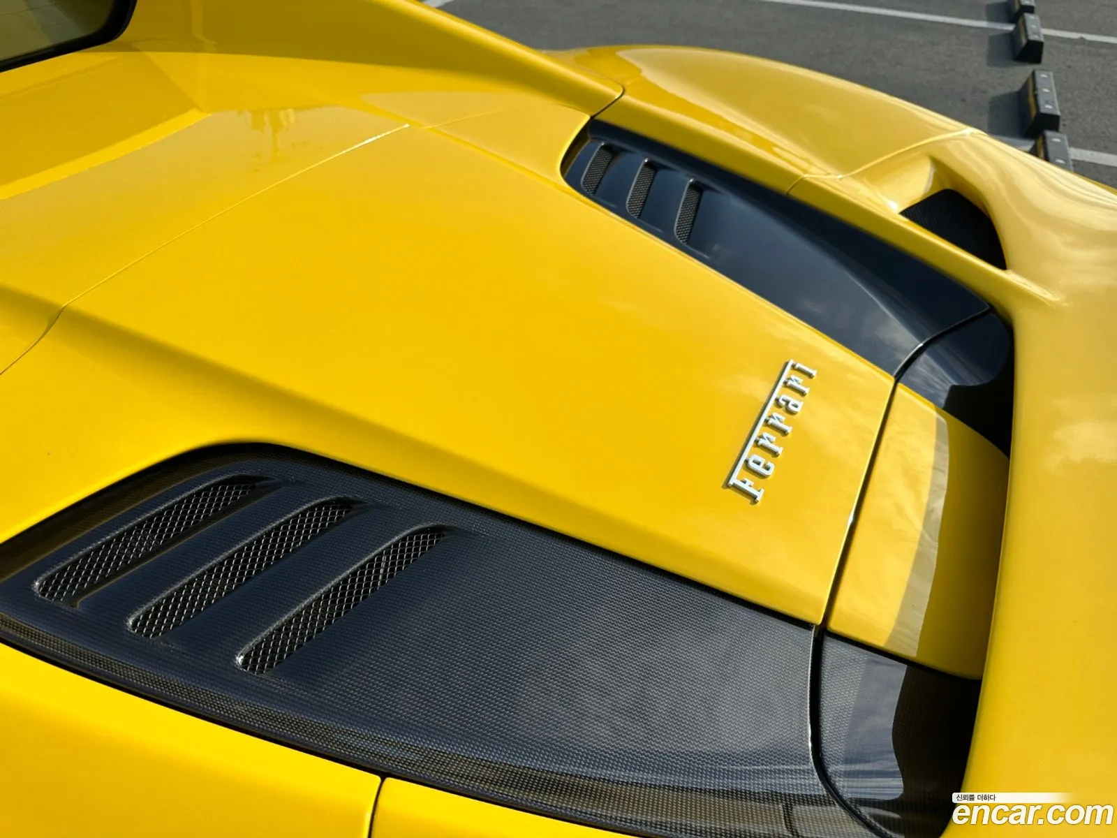 F8 Spider 39 V8 - фотография 3498303