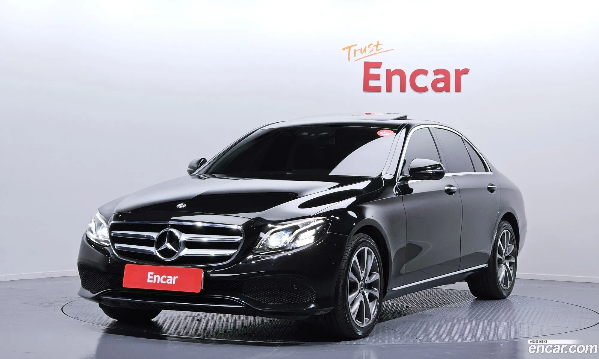 E-Class W213 E300 4Matic Avant - фотография 11205708