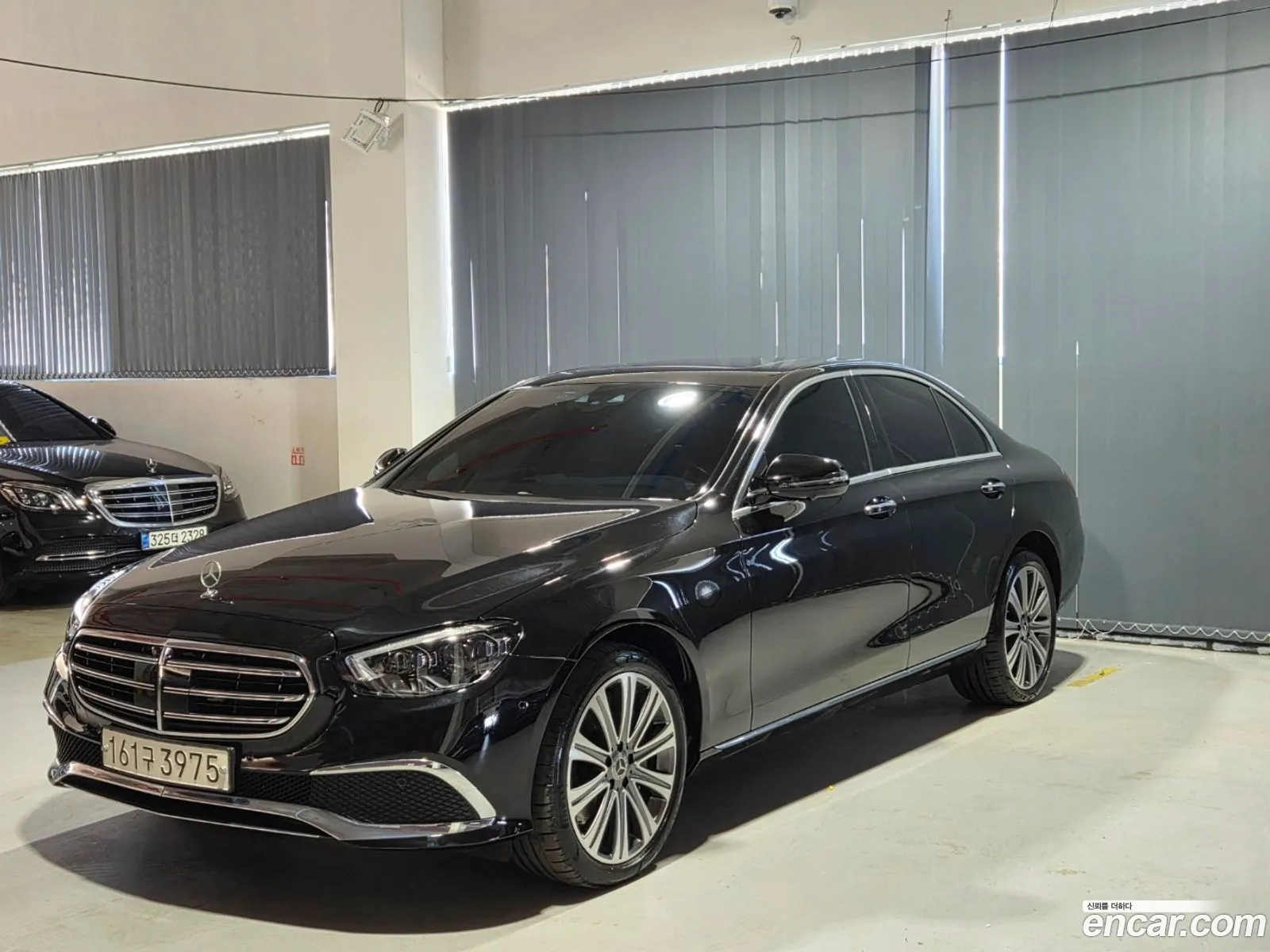 E-Class W213 E300E 4Matic Exclusive - фотография 11814604