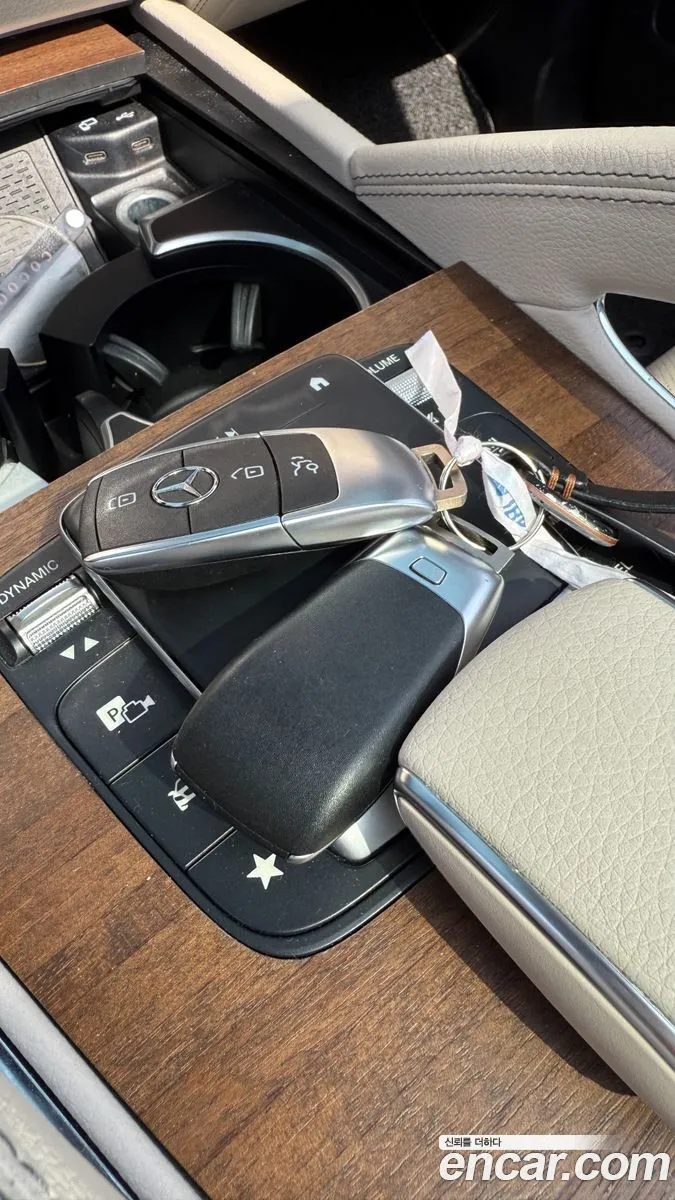 Gle-Class W167 Gle450 4Matic - фотография 11767360