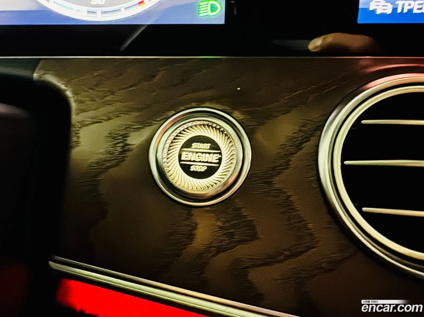 E-Class W213 E300 4Matic Exclusive - фотография 11789861