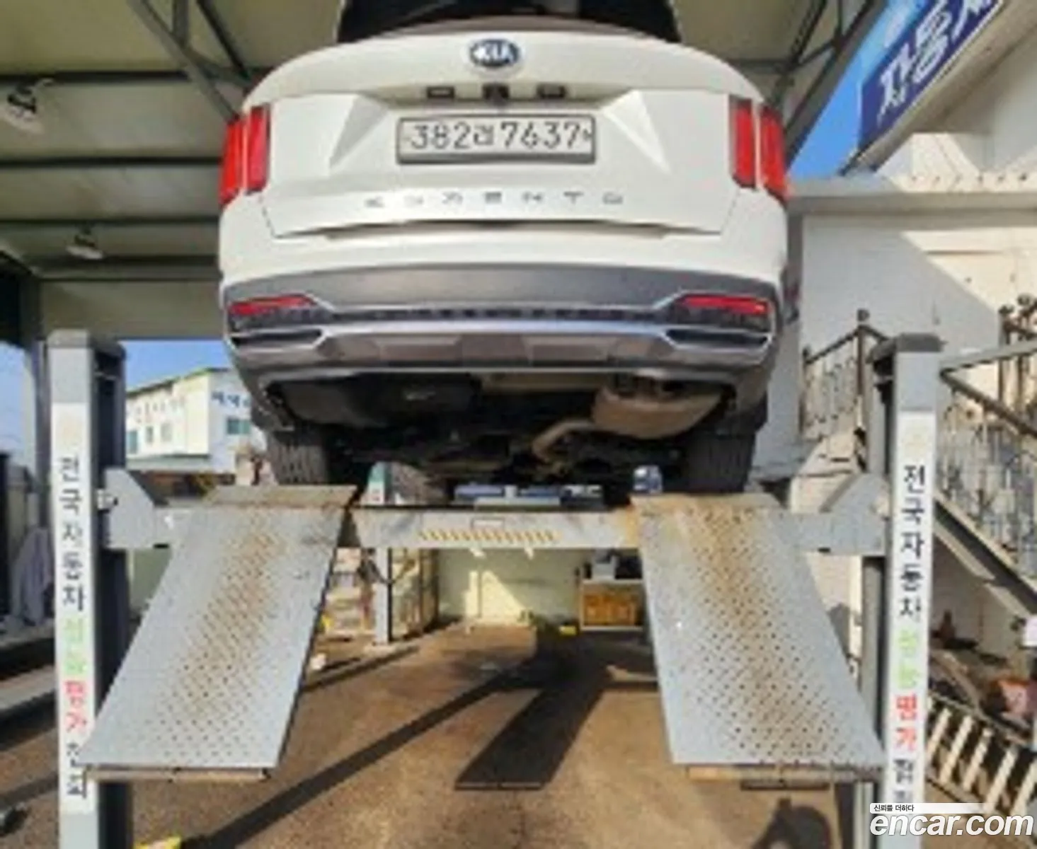 Sorento 4Th Generation Diesel 22 2Wd Signature - фотография 11808395