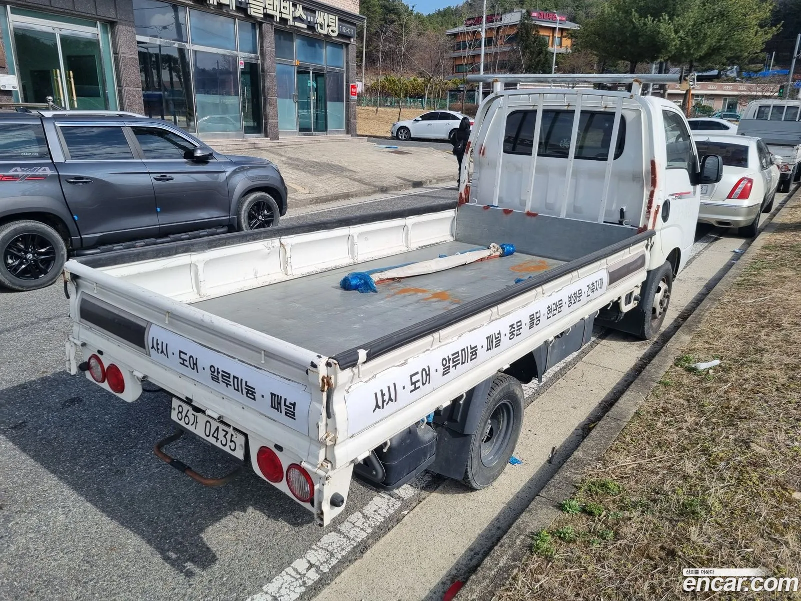 The New Bongo Iii Cargo Cargo Truck 12 Ton Standard Cap - фотография 257107