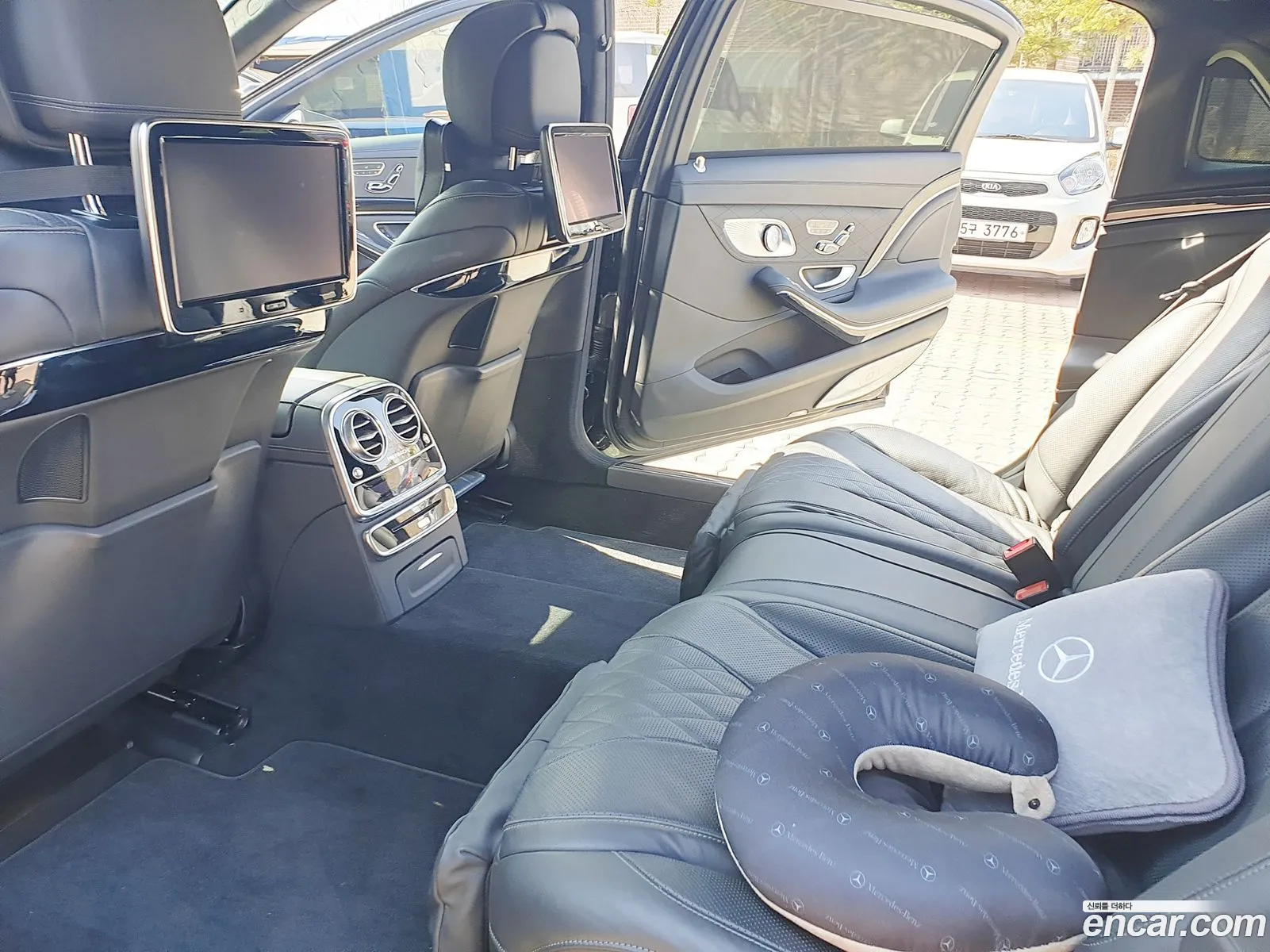S-Class W222 Maibach S500 - фотография 11298222