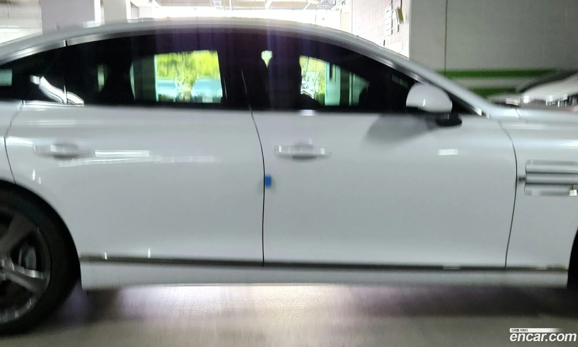 Genesis G80 Gasoline 25 Turbo Awd 2023 - фотография 12385726