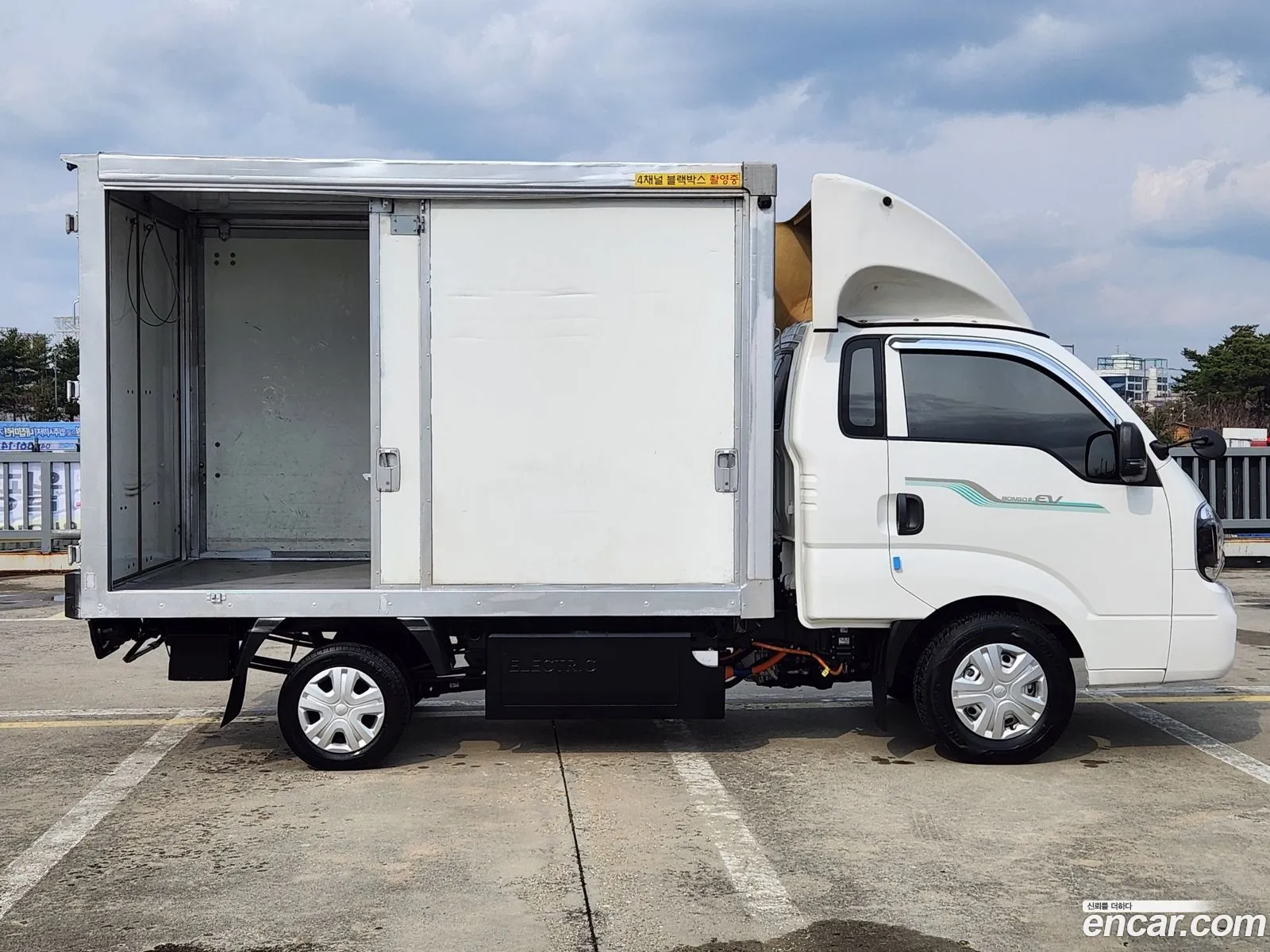 Kia Pregio Kingcap Ev 2022 - фотография 12691821