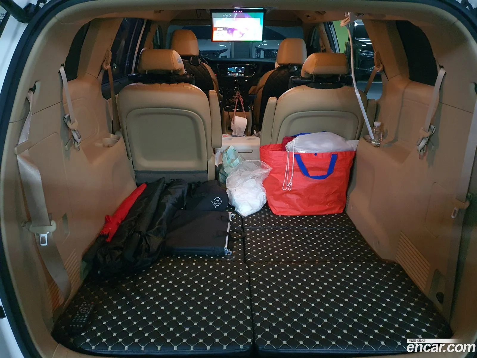 All New Carnival 9 -Seater Noblesse - фотография 11211490