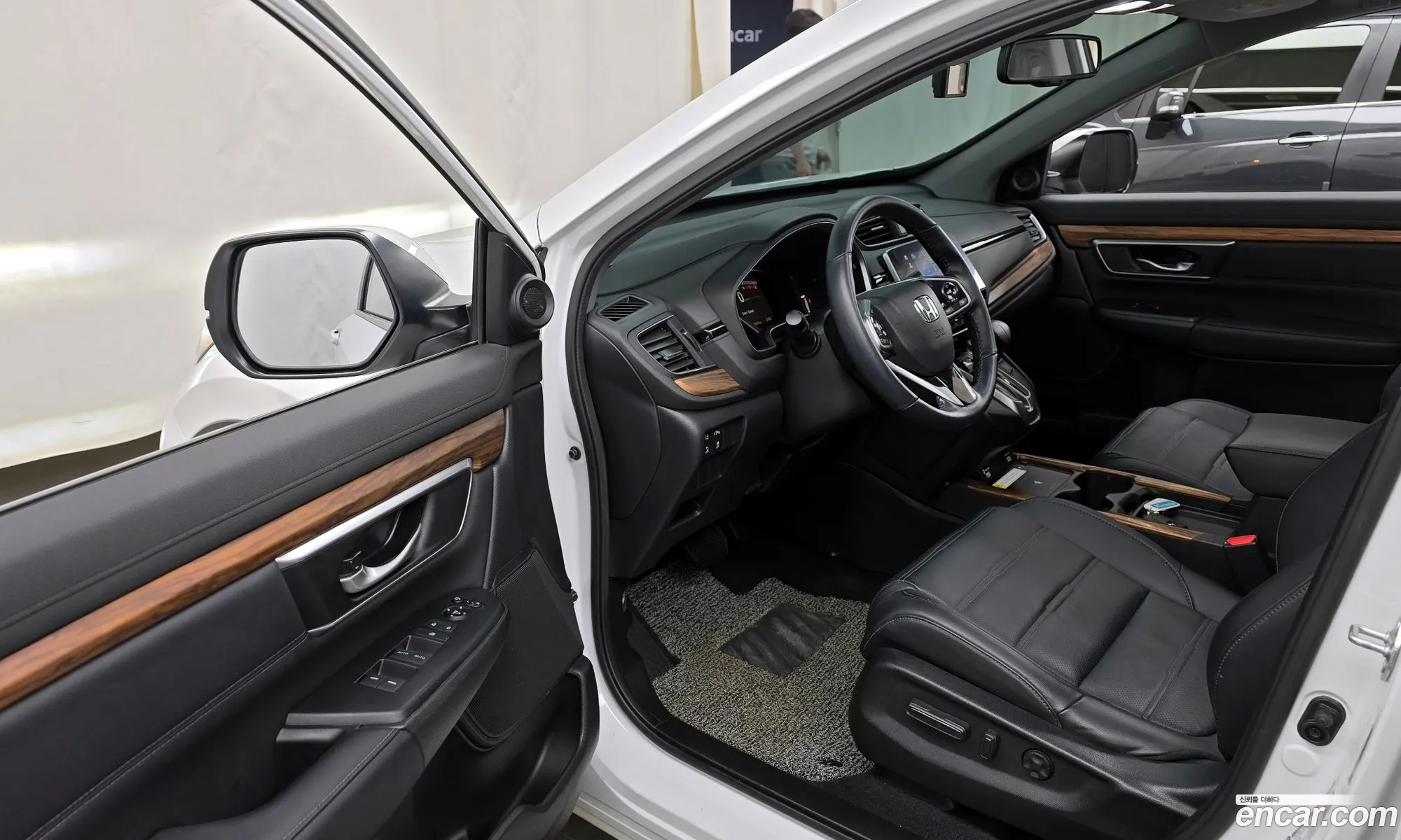 Korex Auto Trade - фотография 2021340