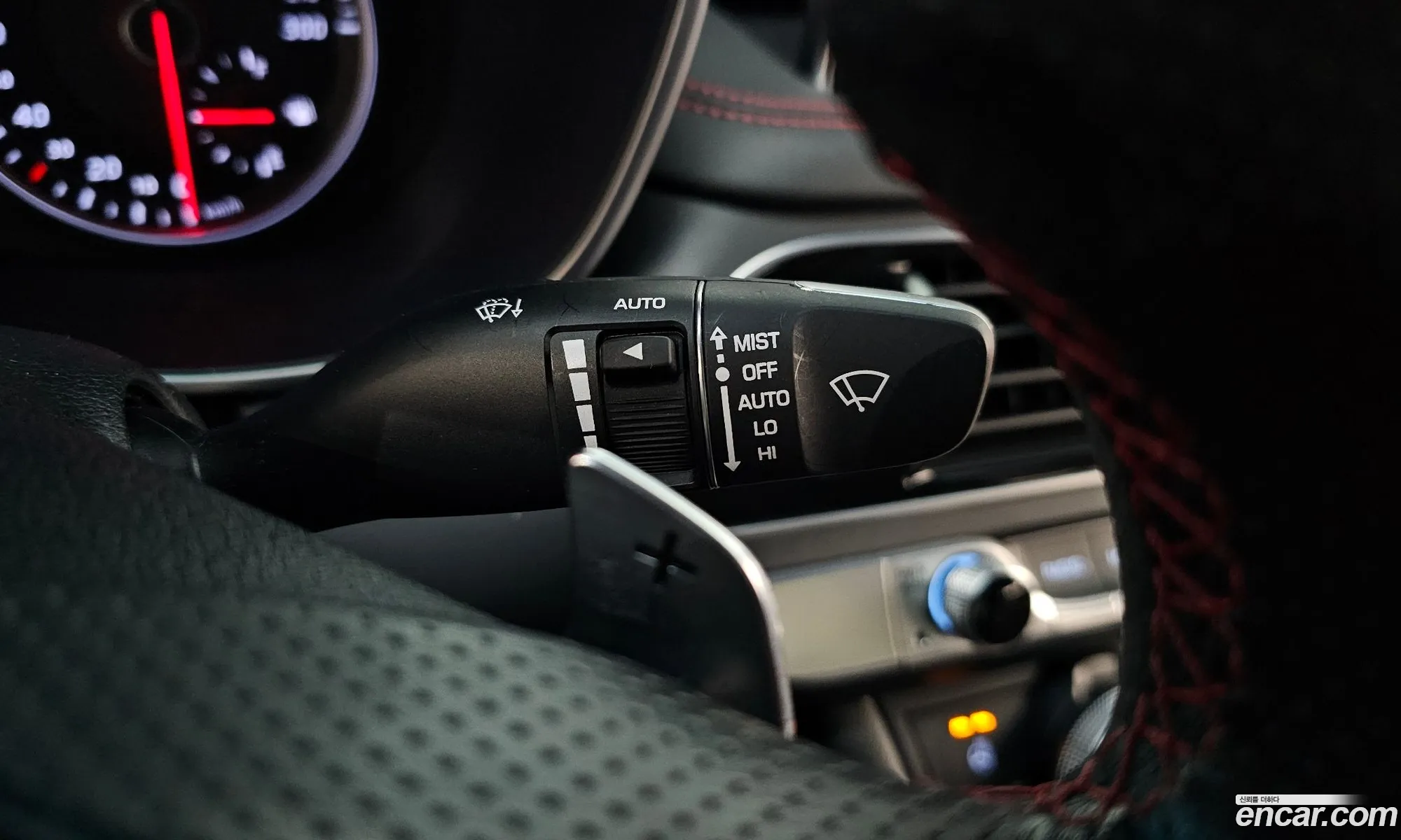 G70 20T Awd Sports Package - фотография 12000442