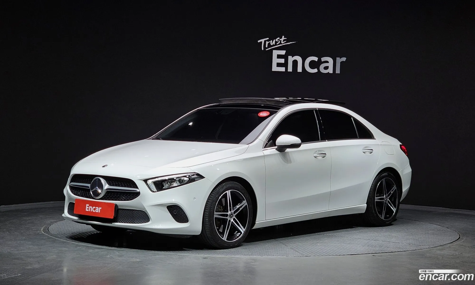 A-Class W177 A250 4Matic Sedan - фотография 11121414