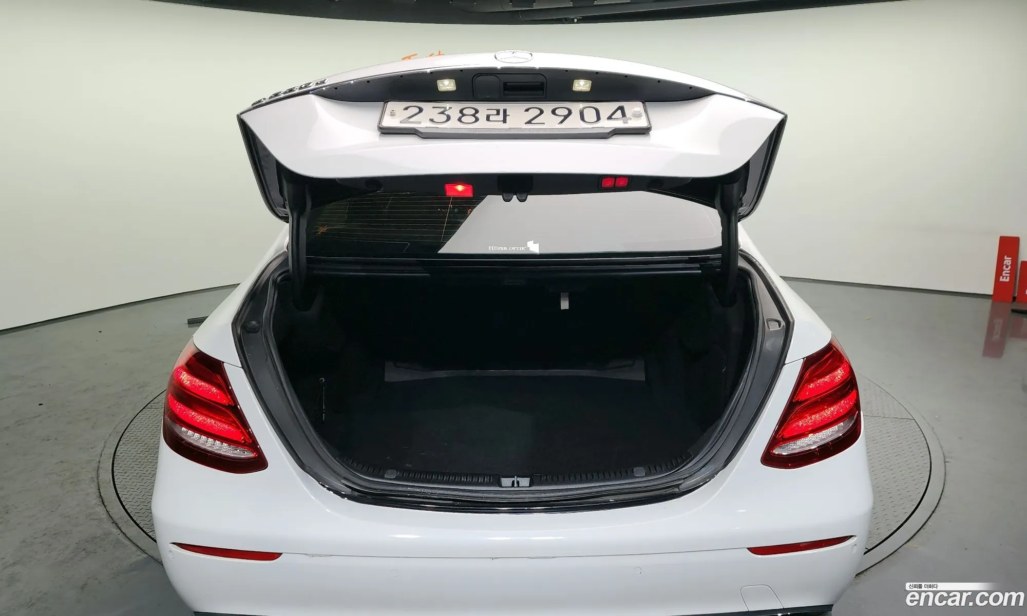 E-Class W213 E220D Avant-Garde - фотография 11303437