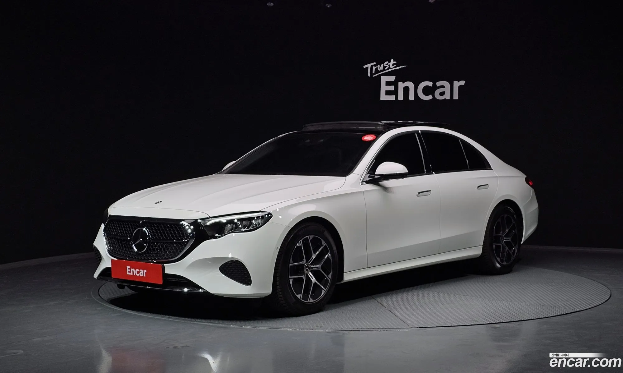E-Class W214 E200 Avant-Garde - фотография 11205793