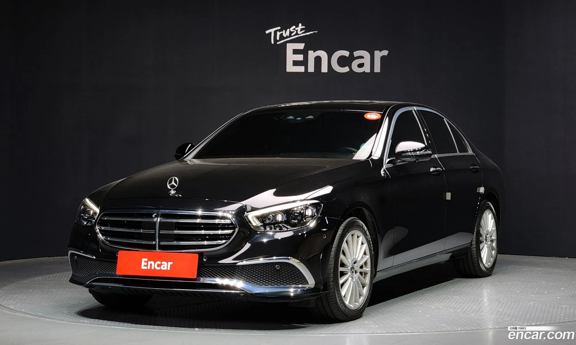 E-Class W213 E250 Exclusive - фотография 11048402