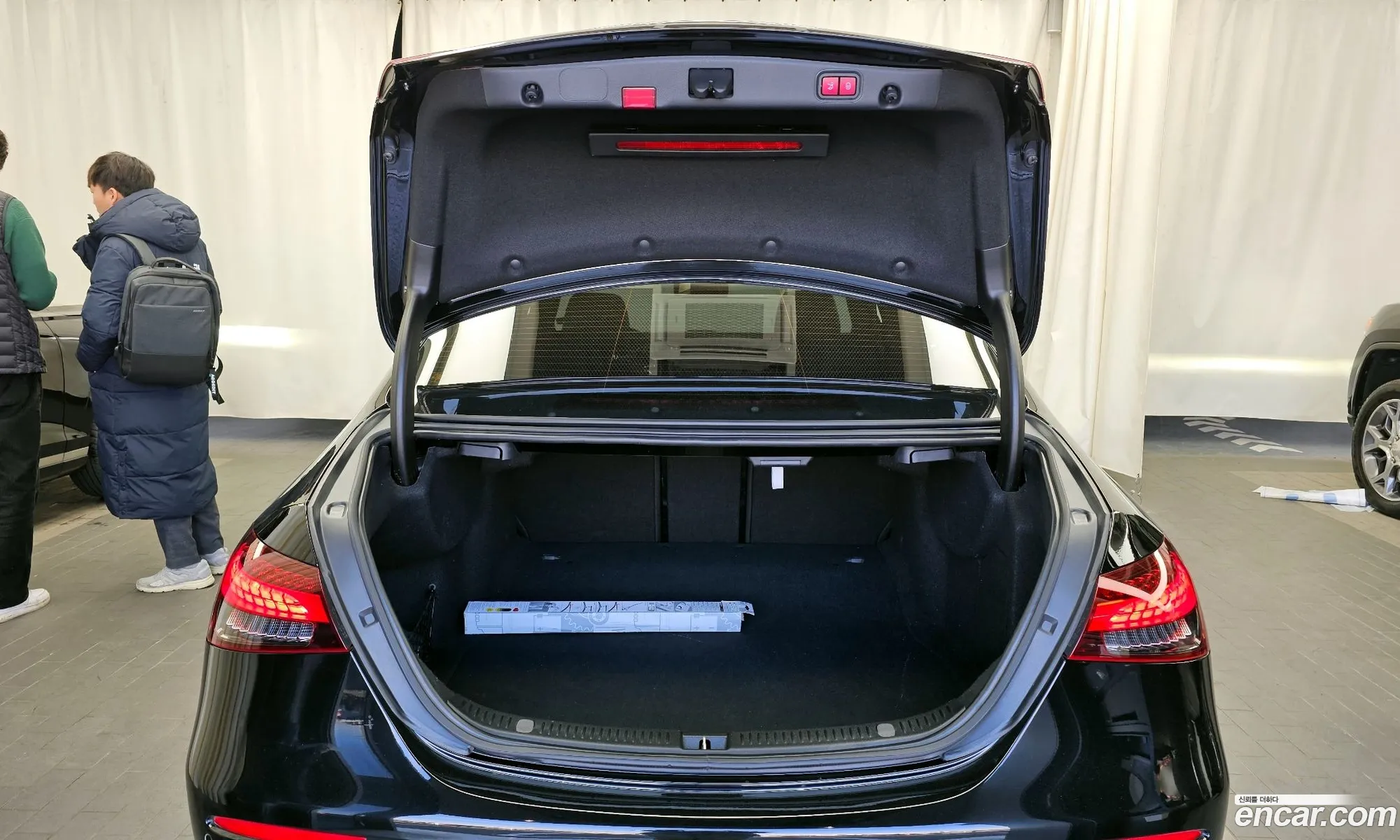 E-Class W213 E250 Exclusive - фотография 11048403