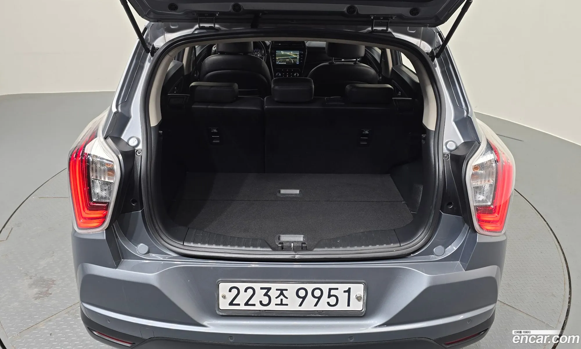 Berry New Tivoli Gasoline 15 2Wd V3 - фотография 18743373