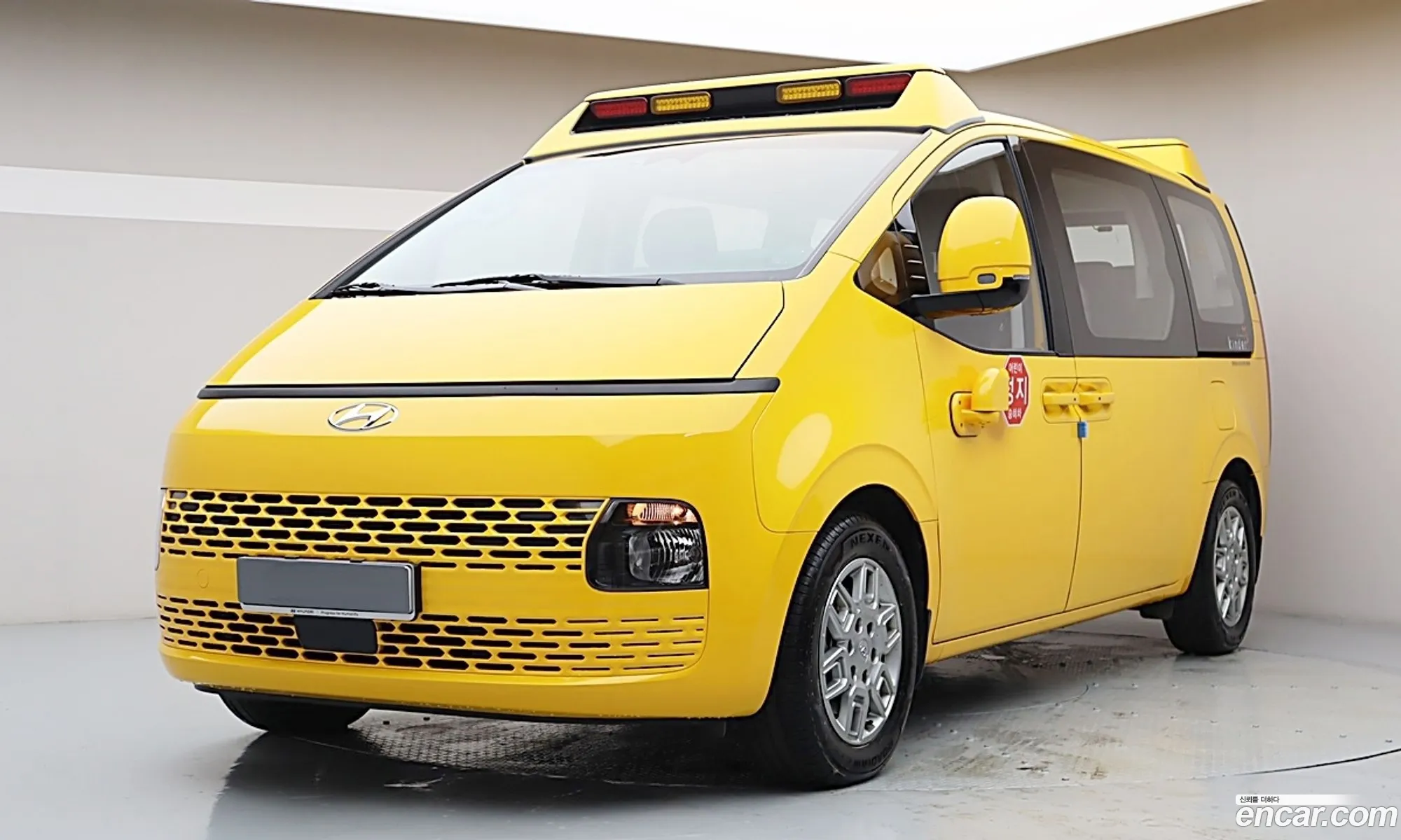 Staria L35 Childfare Car 11 -Seater - фотография 935530