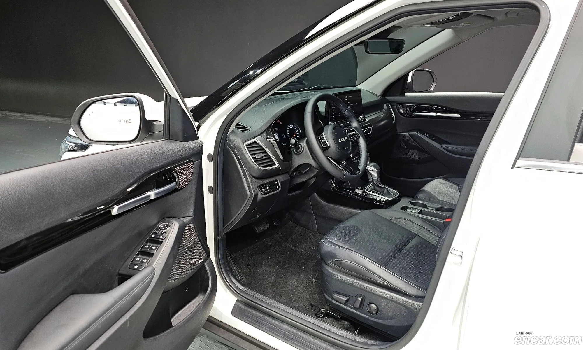 Korex Auto Trade - фотография 12646878