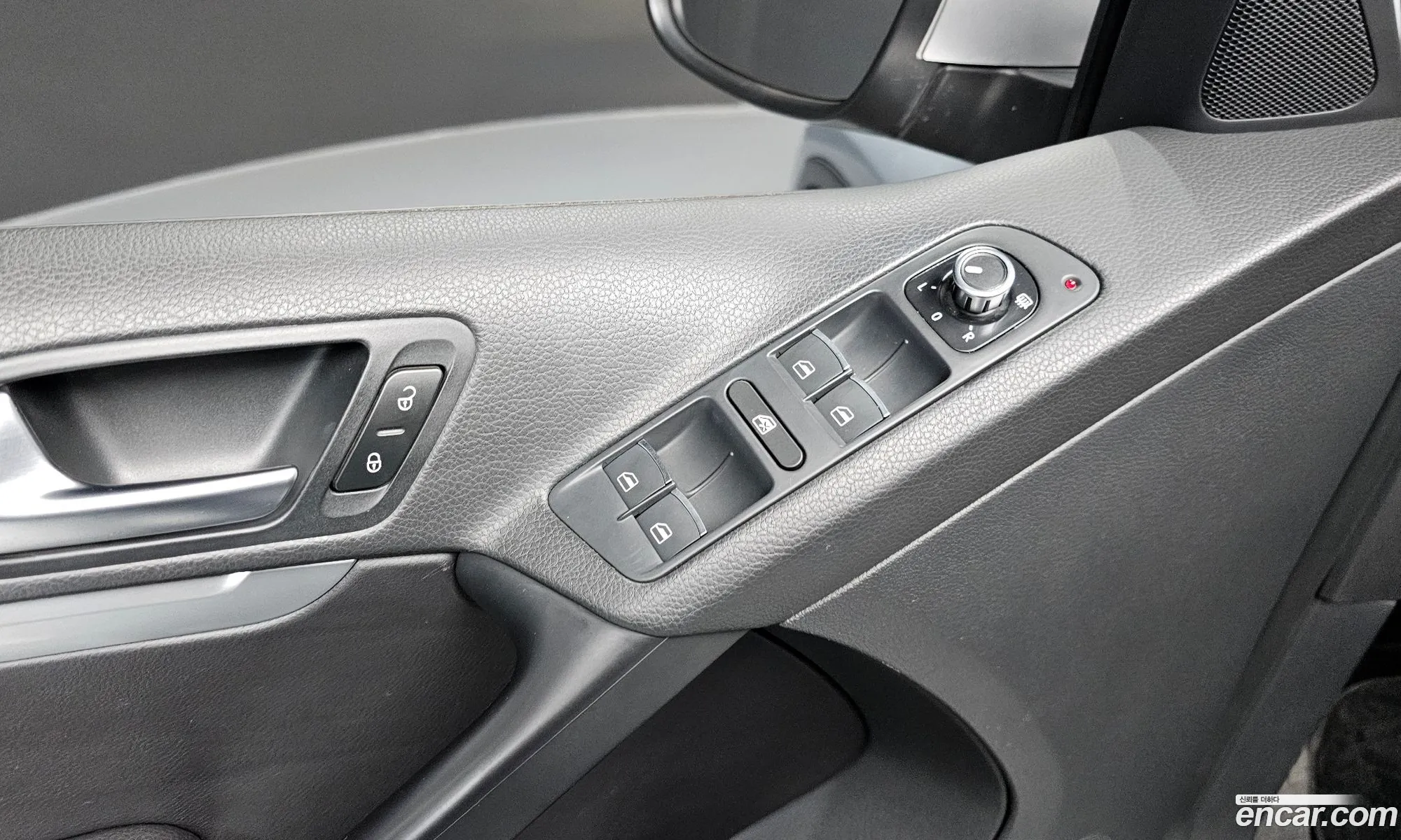 New Tiguan 20 Tdi Comfort 5N - фотография 3529995