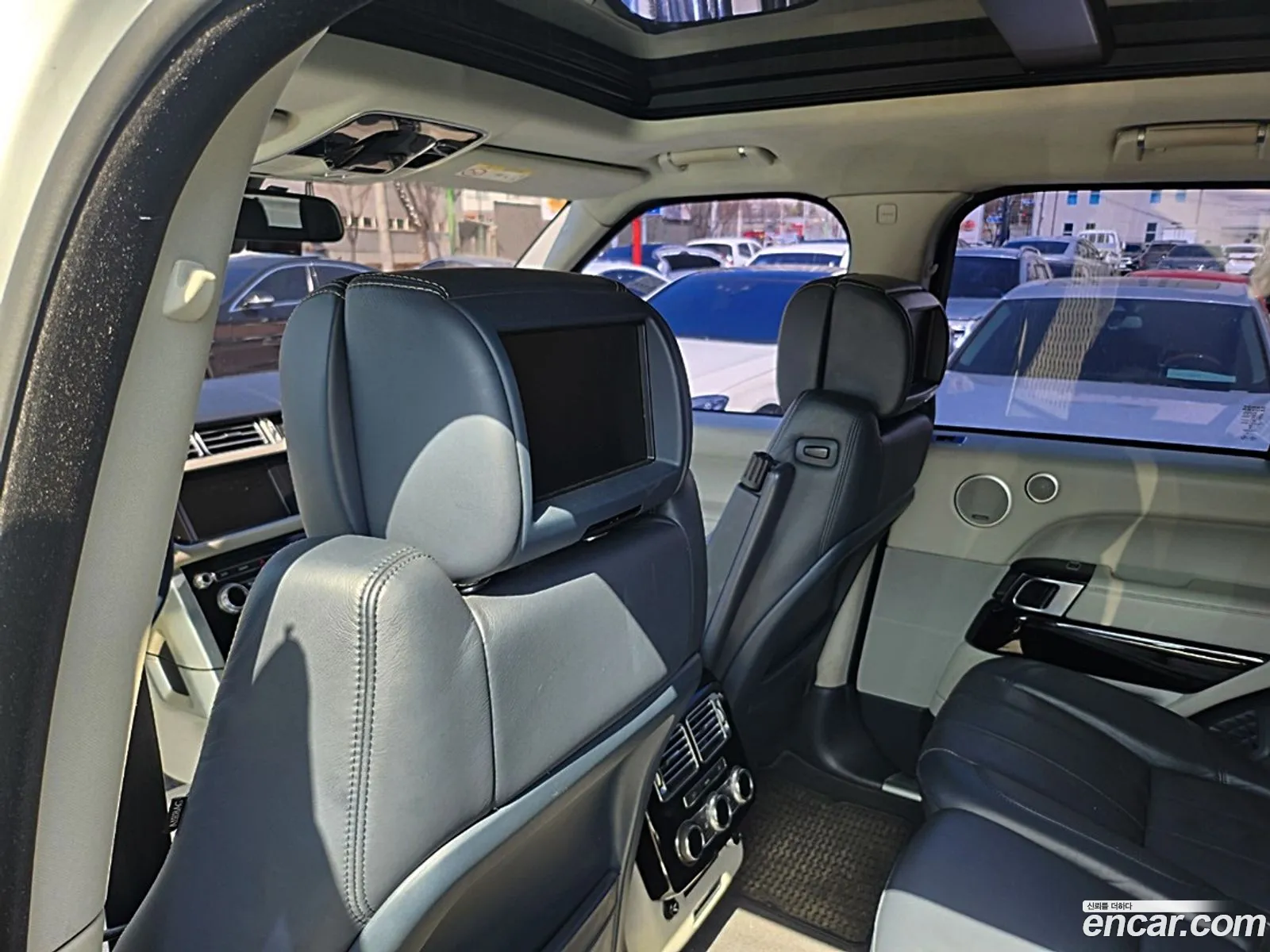 Range Rover 4Th Generation 50 Sc Vogue Se - фотография 3529456