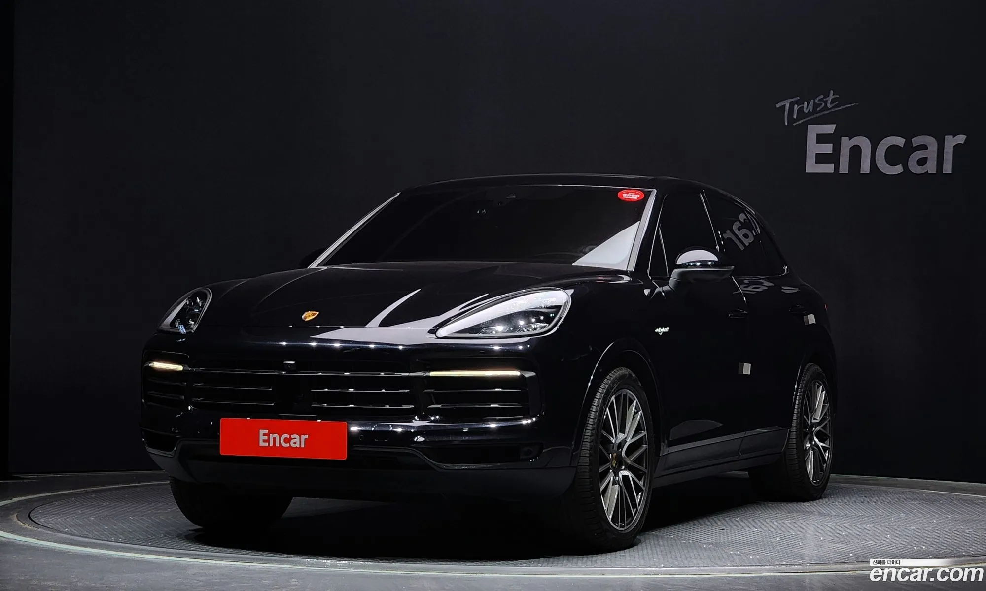 Cayenne Po536 30 E-Hybrid - фотография 99842