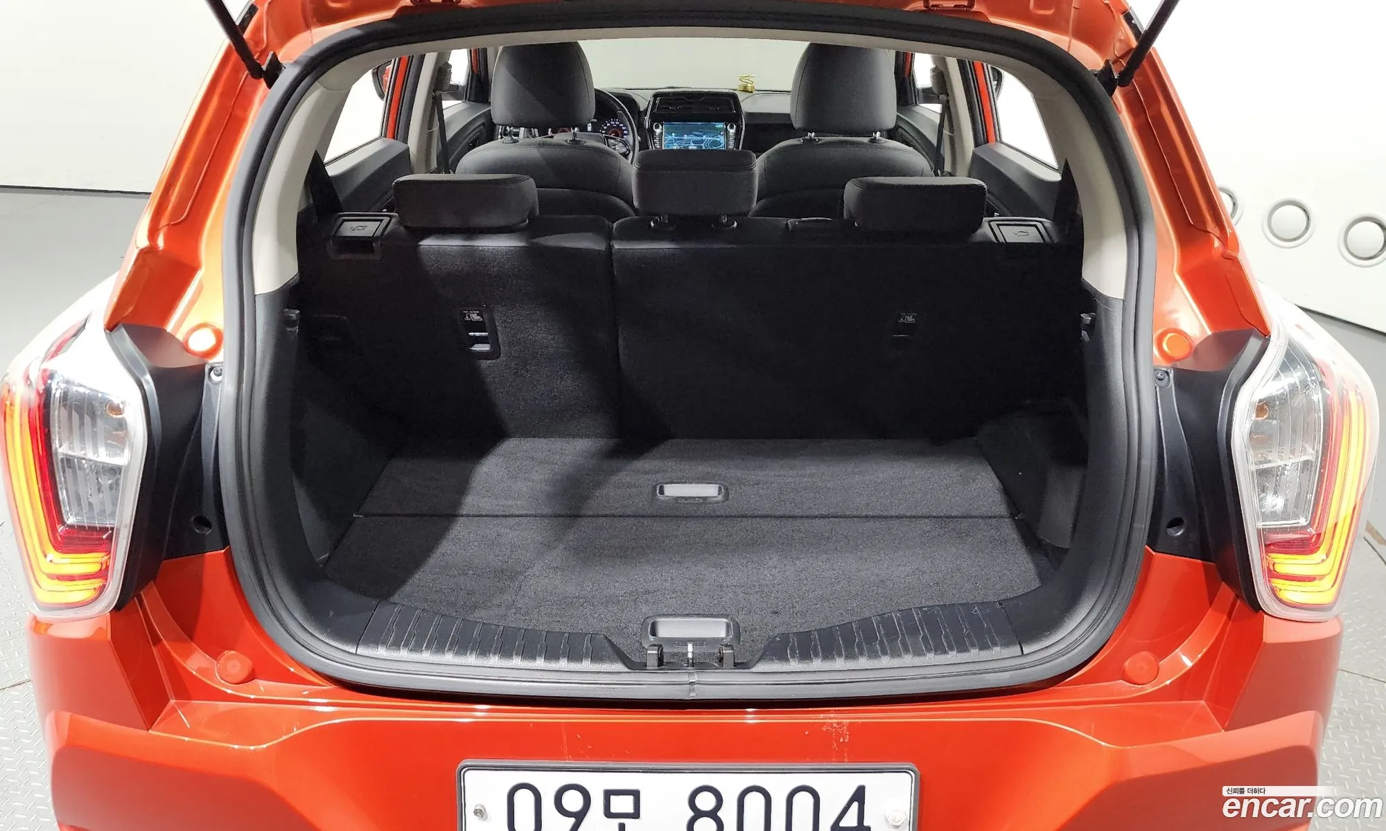 Berry New Tivoli Gasoline 15 4Wd V5 - фотография 2011485