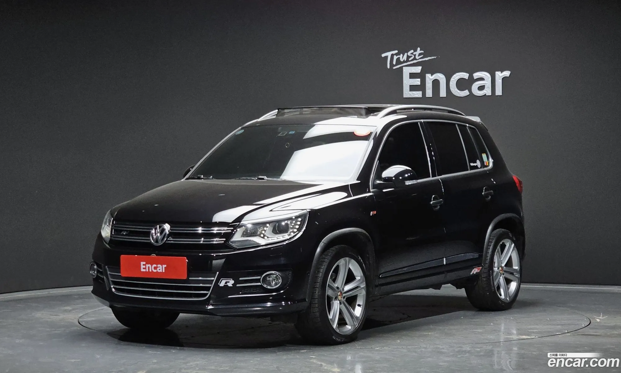 New Tiguan 20 Tdi R-Line 5N - фотография 3501738