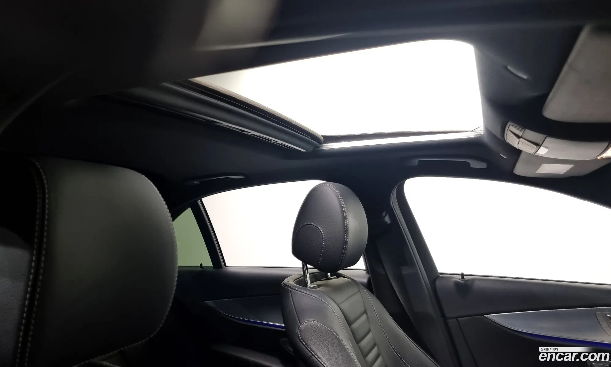 E-Class W213 E250 Avant-Garde - фотография 11035107