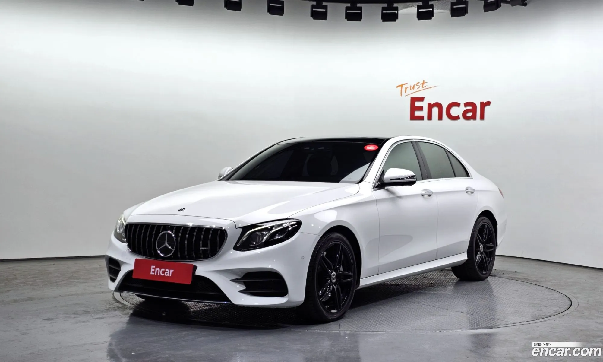 E-Class W213 E300 4Matic Amg Line - фотография 11188609
