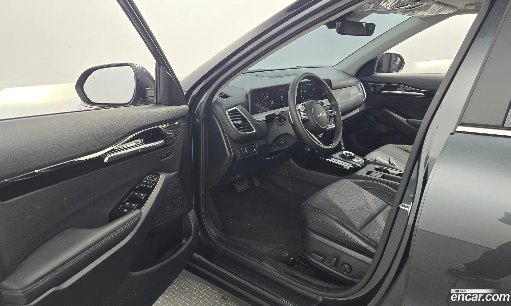 Korex Auto Trade - фотография 12683250
