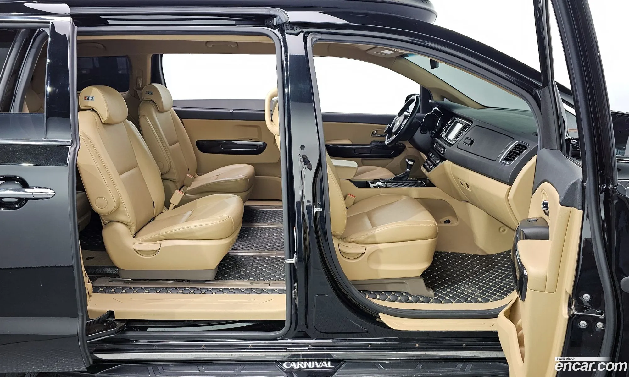 All -New Carnival 9 -Seater High Limousine Prestige High Loop - фотография 14433733