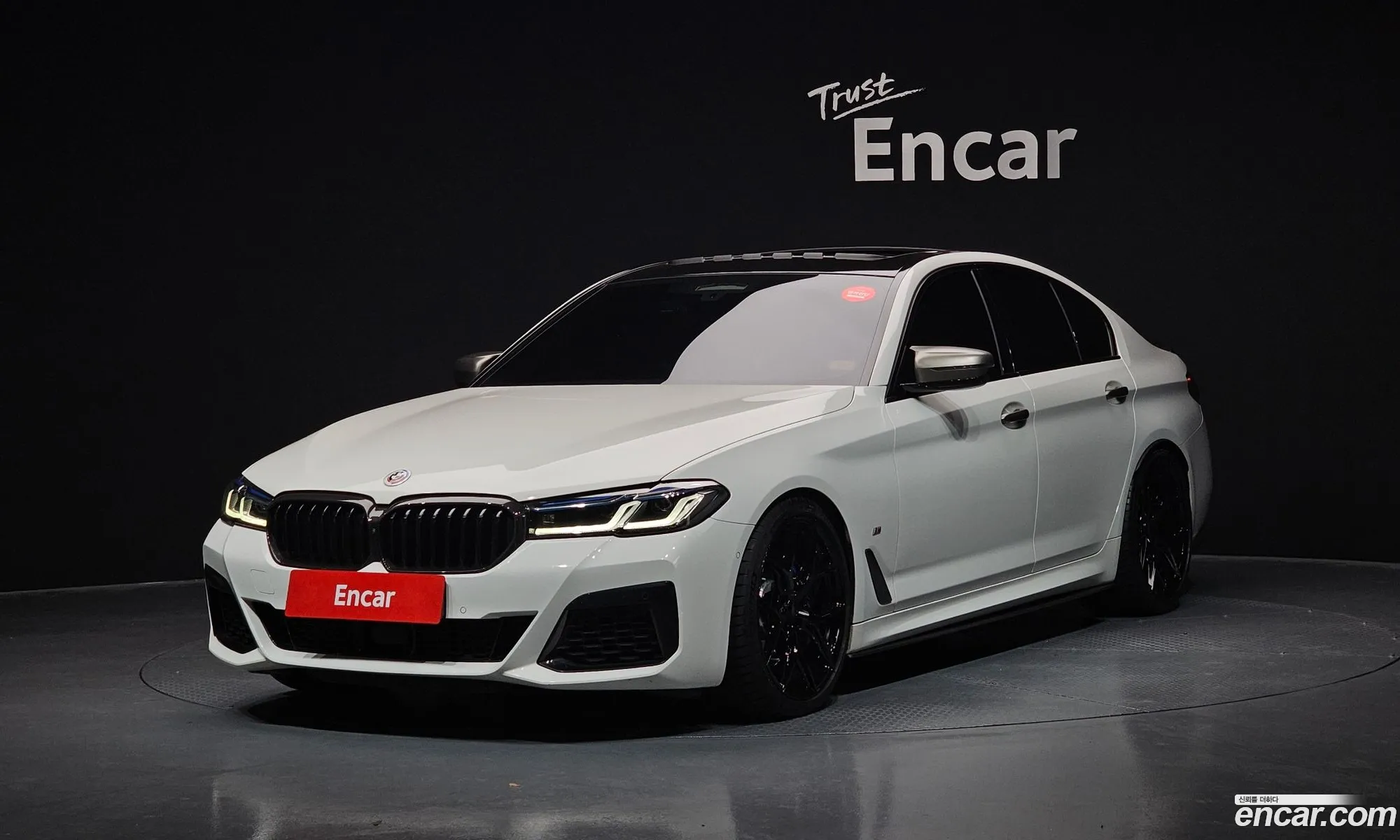 5 Series G30 M550I xDrive - фотография 728007