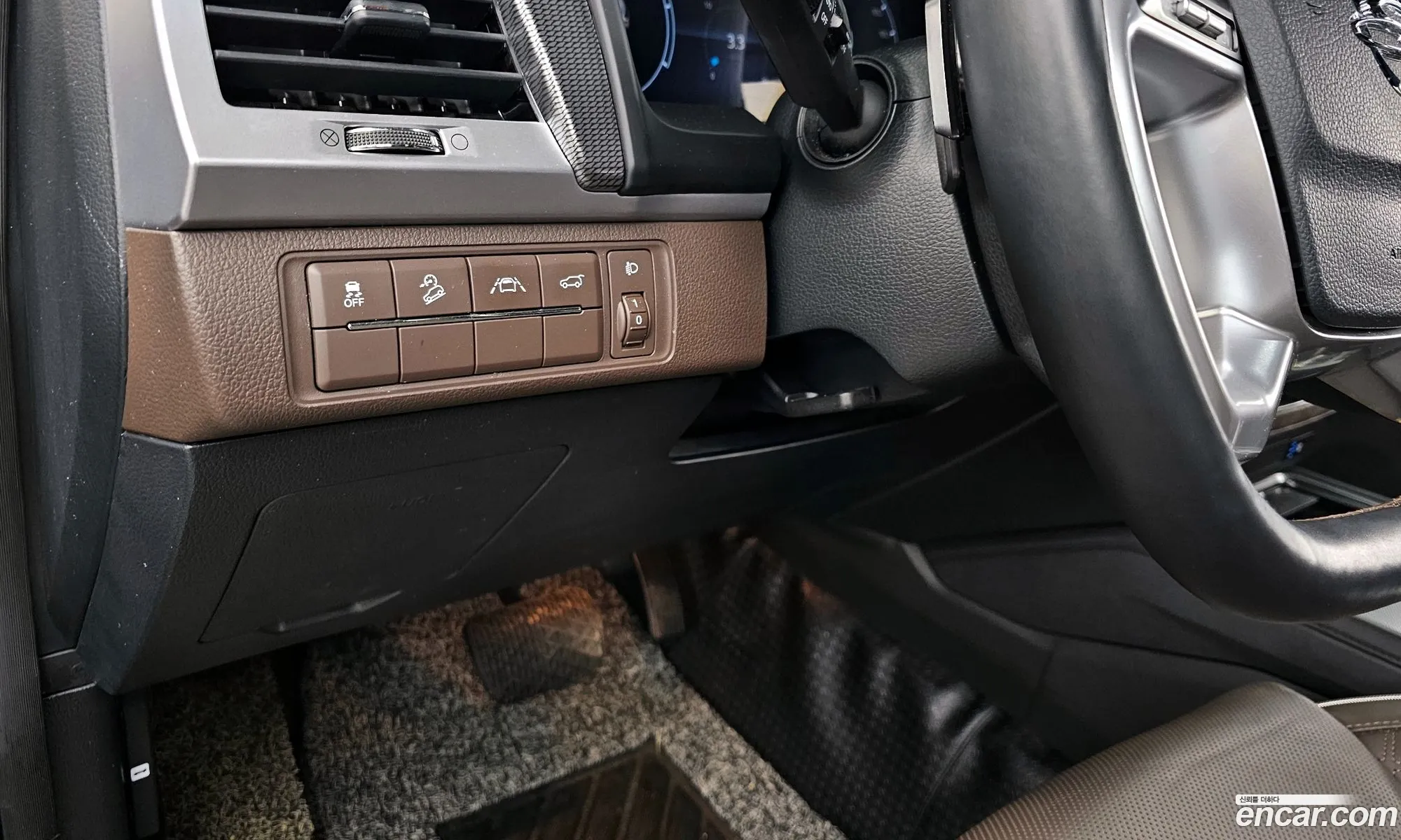 All New Rexton Diesel 22 4Wd Signature - фотография 2070727