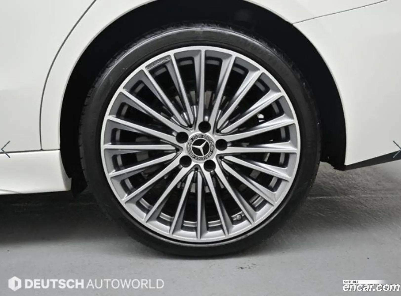 C-Class W206 C300 Amg Line - фотография 11096641