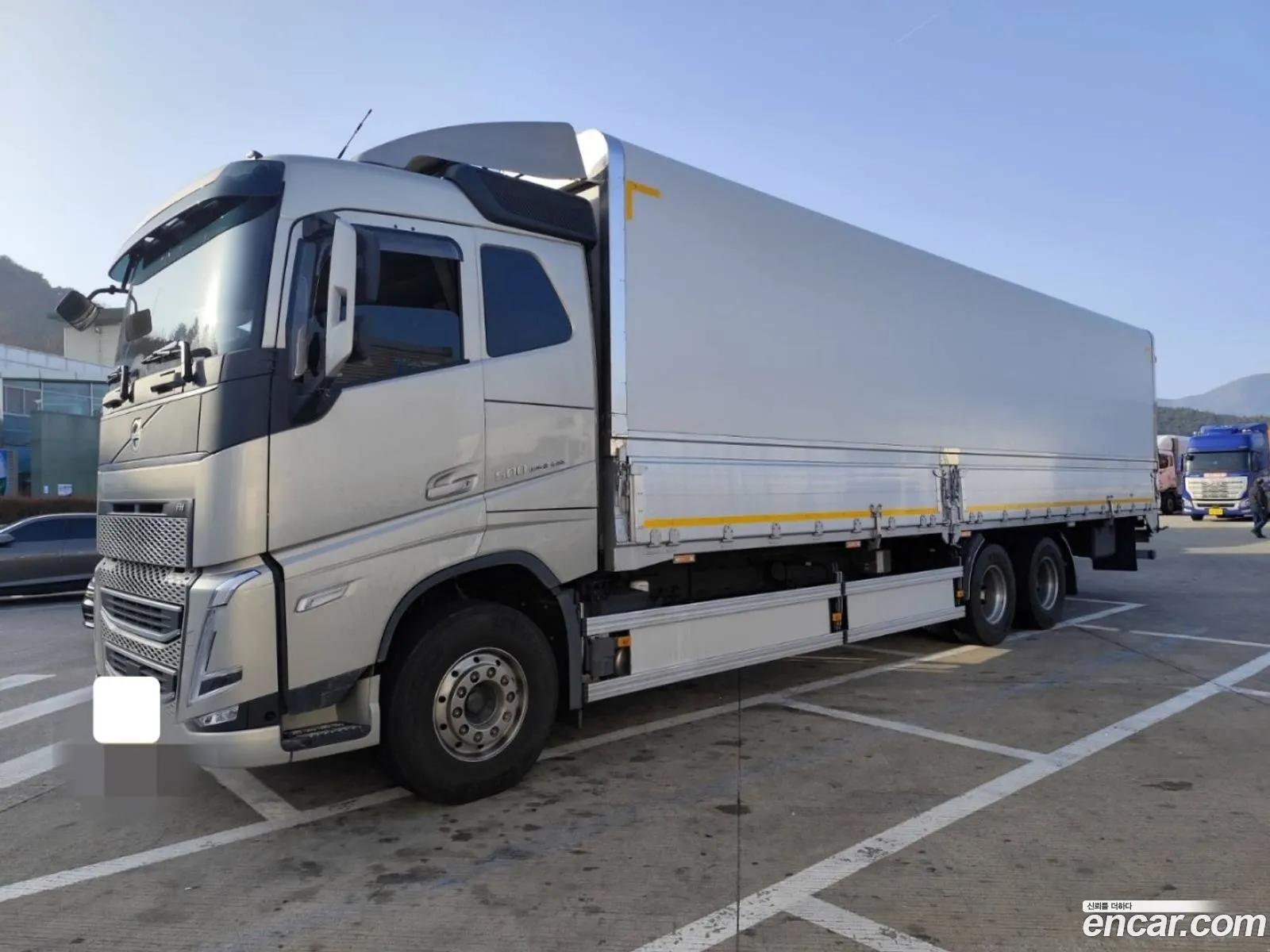 Cargo Truck Wing Body 14 Ton 6X2 - фотография 7061859