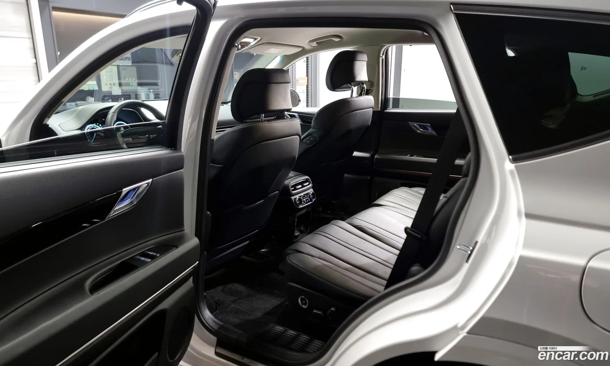 Korex Auto Trade - фотография 13139691
