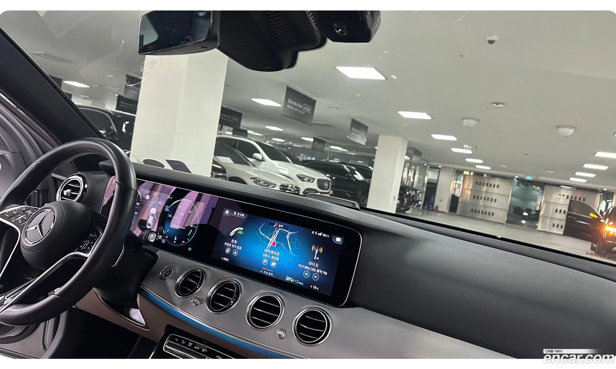 E-Class W213 E250 Avant-Garde - фотография 10959709