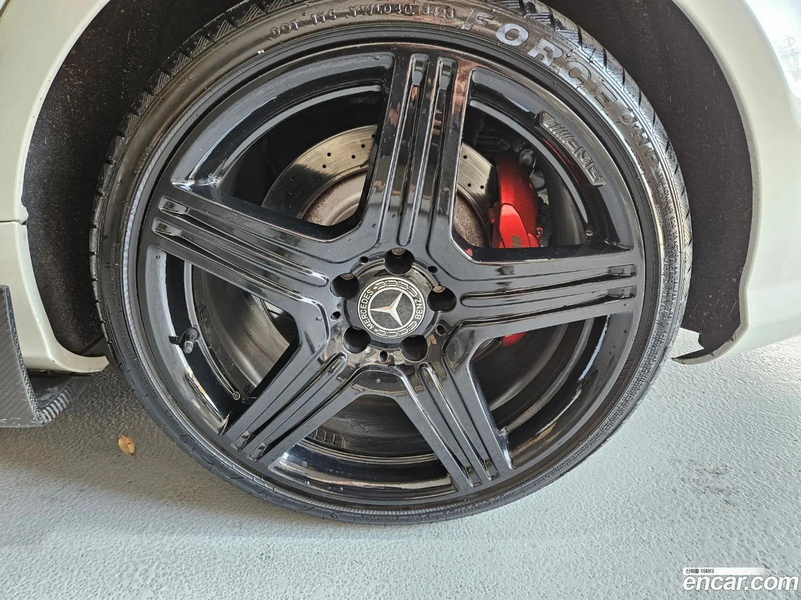 Cls-Class W218 Cls63 Amg - фотография 11007904