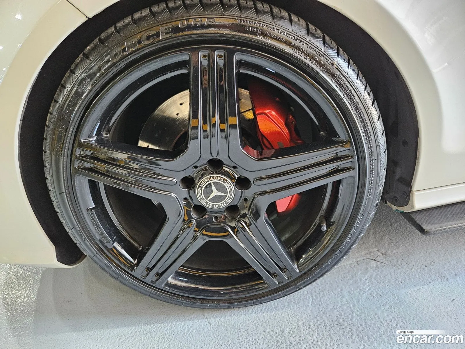Cls-Class W218 Cls63 Amg - фотография 11007903